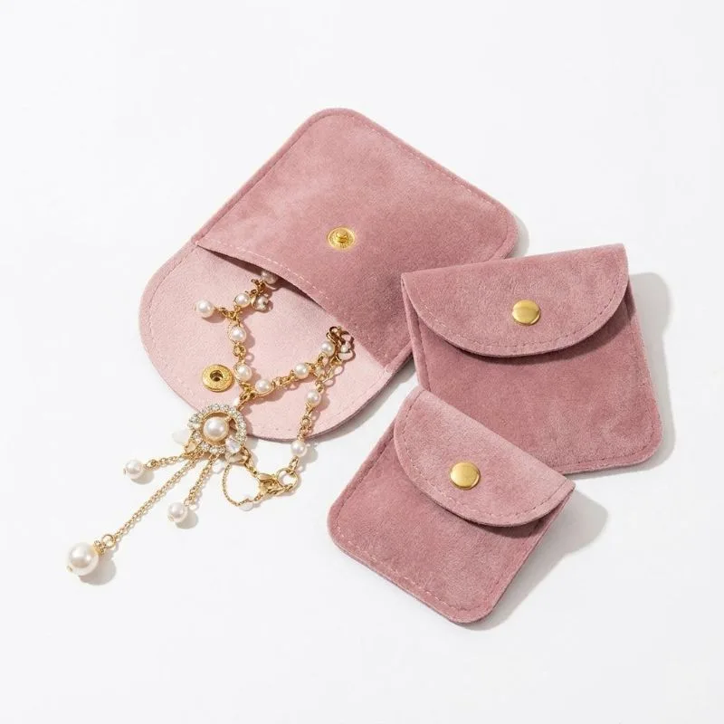 Microfiber envelope-style pouch