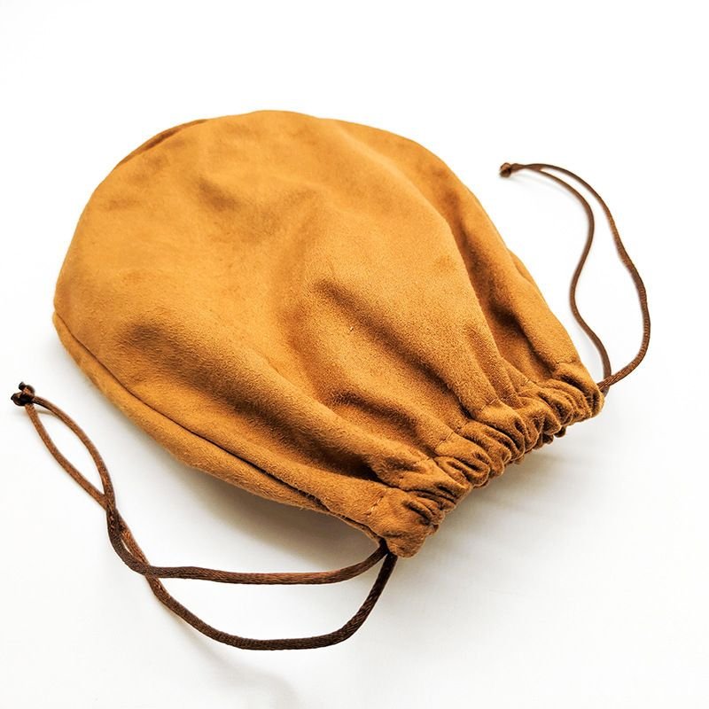 Velvet coin pouch and change purse